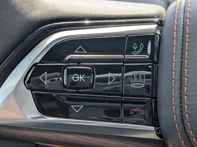 new 2025 Jeep Grand Cherokee car, priced at $60,045