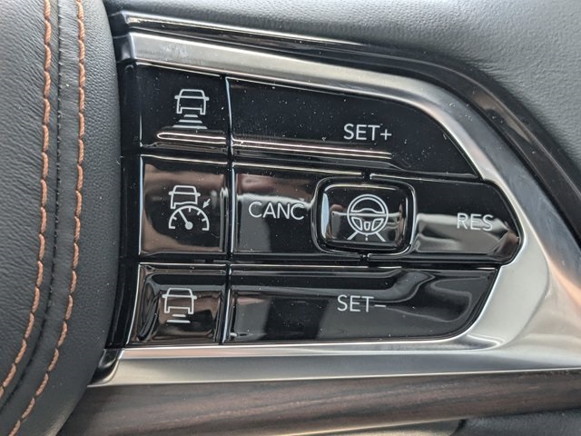 new 2025 Jeep Grand Cherokee car, priced at $60,045