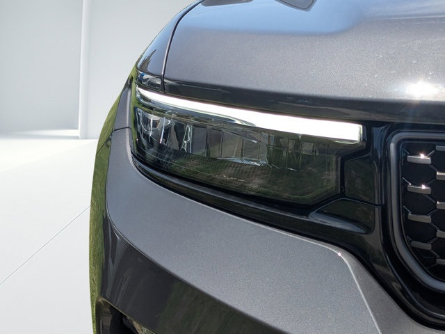 new 2025 Jeep Grand Cherokee car, priced at $60,045