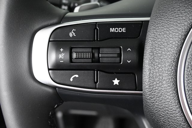 new 2025 Kia Sportage Hybrid car, priced at $40,140