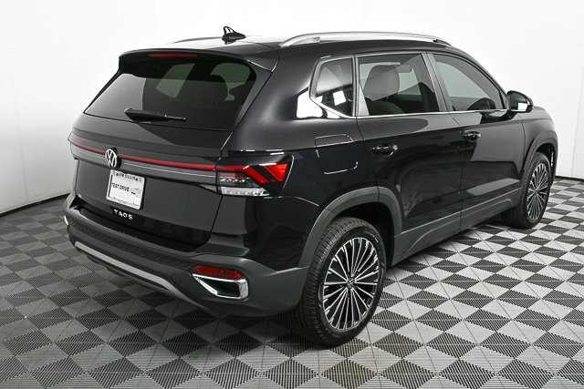 new 2025 Volkswagen Taos car, priced at $31,816