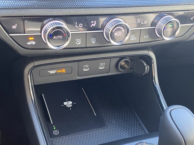 new 2026 Honda CR-V Hybrid car, priced at $39,591