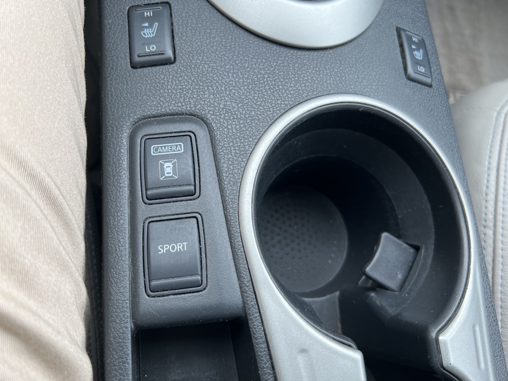 used 2013 Nissan Rogue car, priced at $7,900