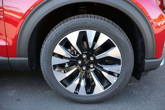 new 2025 Ford Explorer car, priced at $56,746