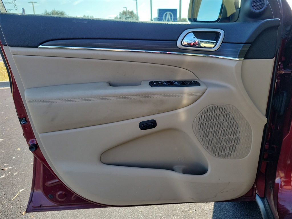 used 2020 Jeep Grand Cherokee car, priced at $23,998