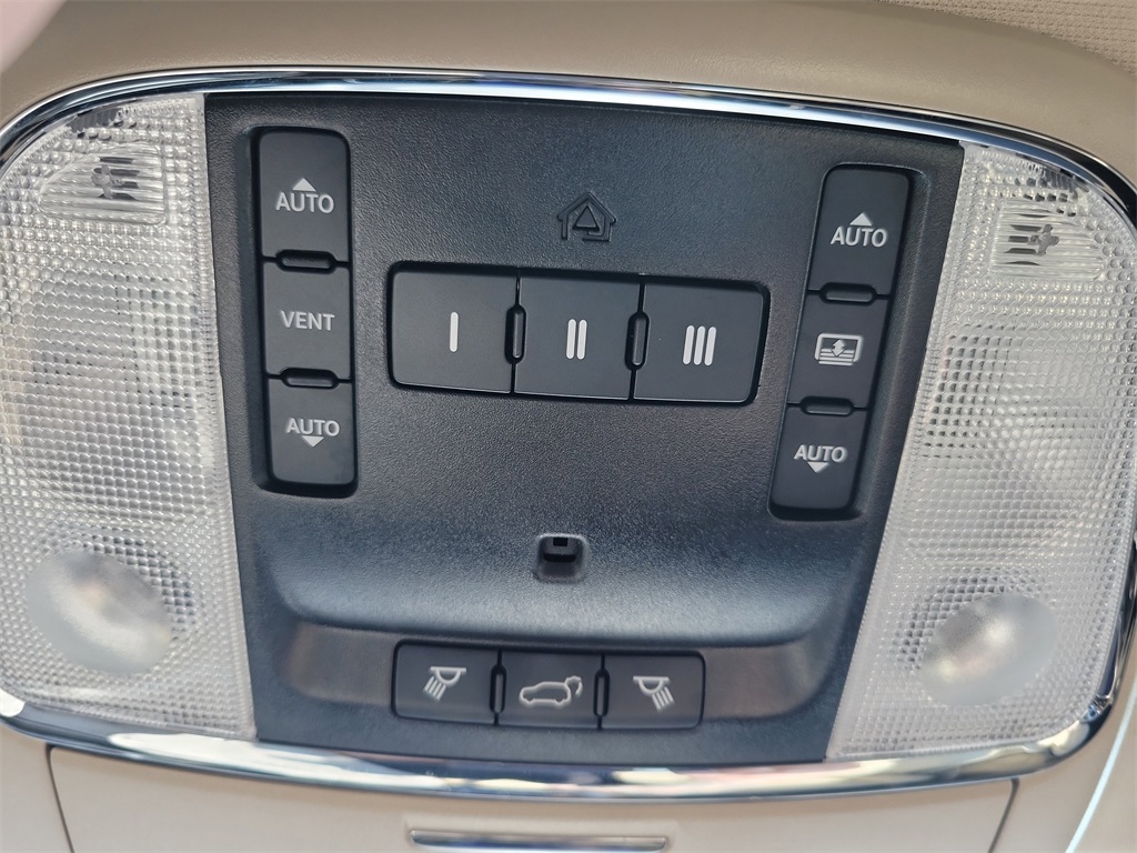 used 2020 Jeep Grand Cherokee car, priced at $23,998