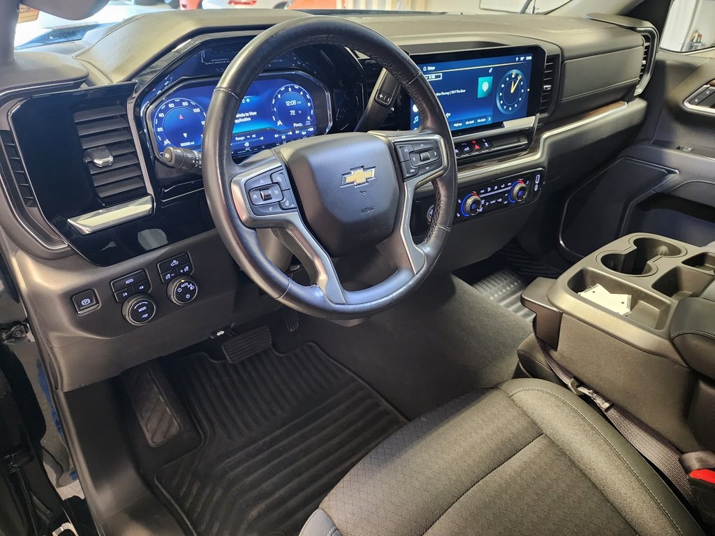 used 2022 Chevrolet Silverado 1500 car, priced at $32,195