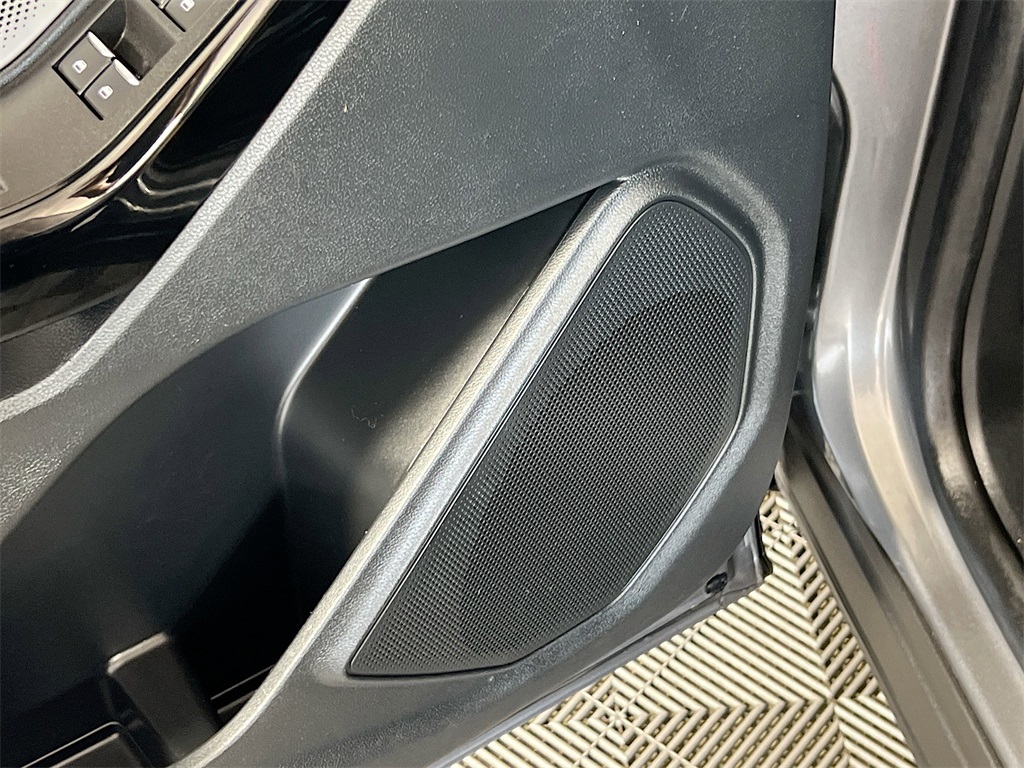 used 2022 Ford Explorer car, priced at $40,989