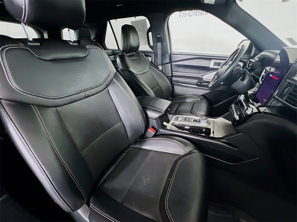used 2022 Ford Explorer car, priced at $40,989