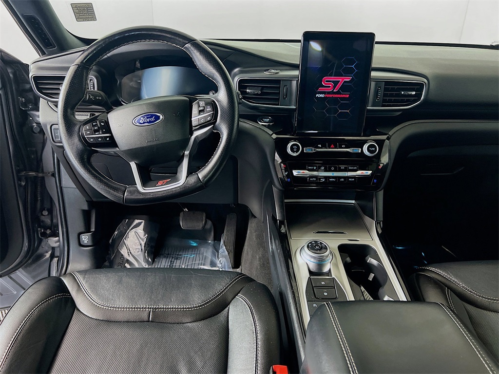 used 2022 Ford Explorer car, priced at $40,989