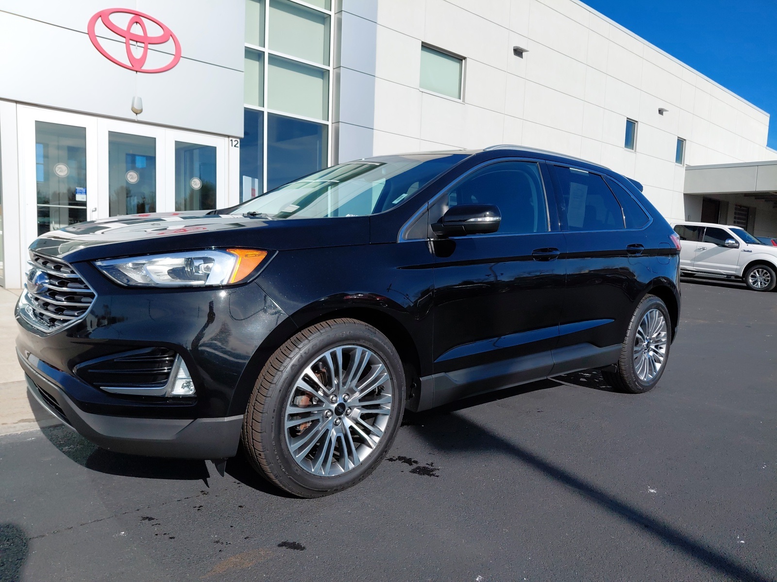 used 2019 Ford Edge car, priced at $15,845