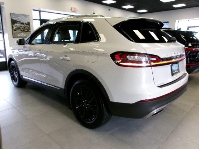used 2022 Lincoln Nautilus car, priced at $31,550