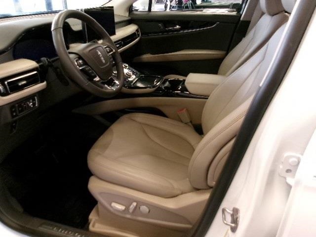 used 2022 Lincoln Nautilus car, priced at $31,550