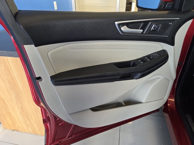 used 2021 Ford Edge car, priced at $24,777