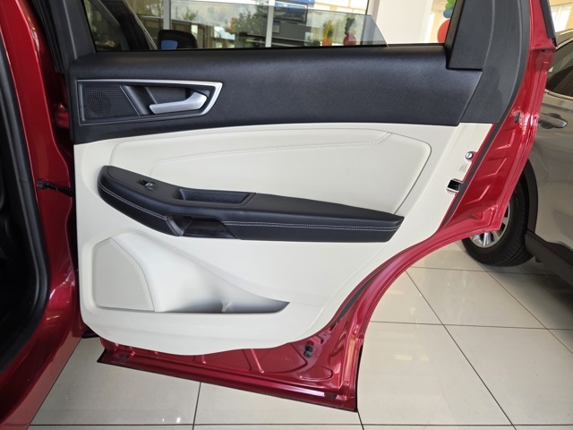 used 2021 Ford Edge car, priced at $24,777