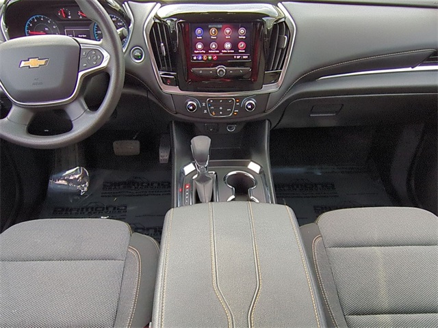 used 2021 Chevrolet Traverse car, priced at $21,911