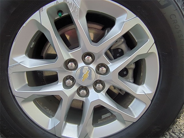 used 2021 Chevrolet Traverse car, priced at $21,911