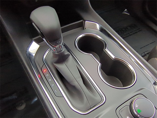 used 2021 Chevrolet Traverse car, priced at $21,911