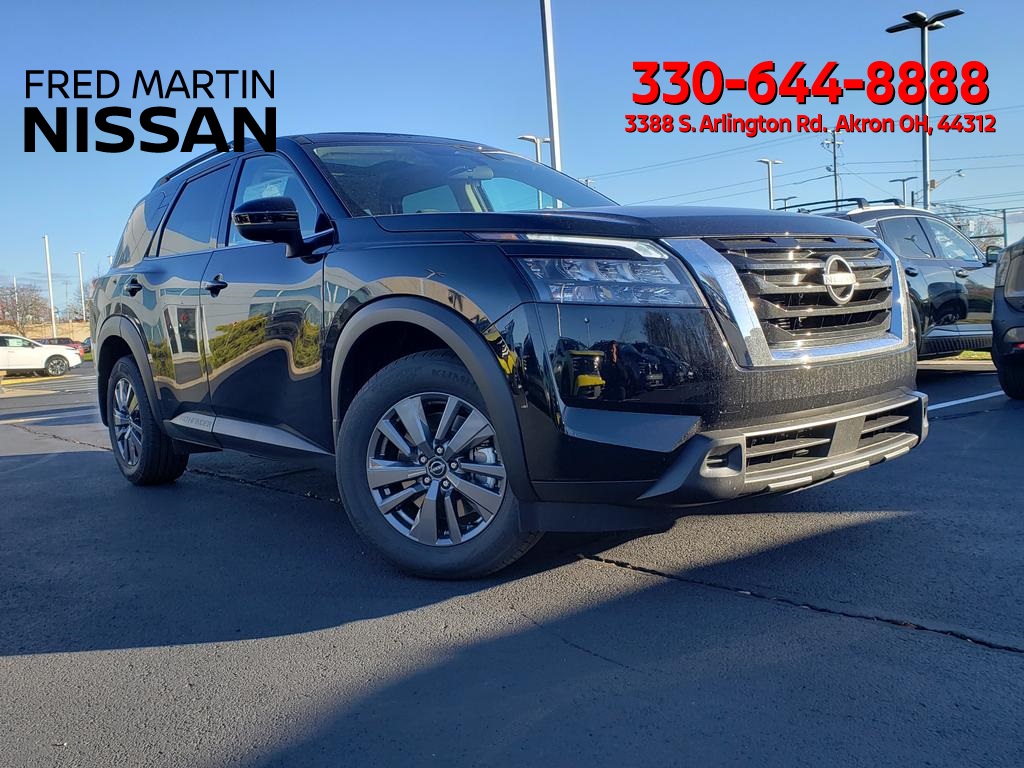 new 2025 Nissan Pathfinder car, priced at $38,206