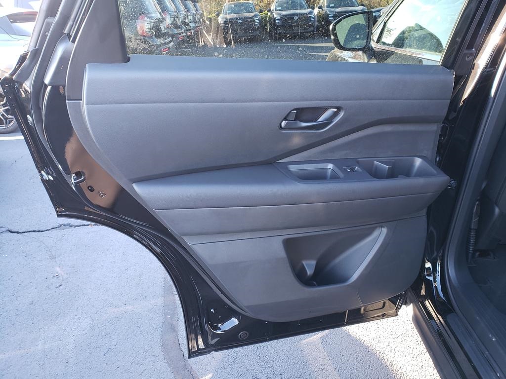 new 2025 Nissan Pathfinder car, priced at $38,206