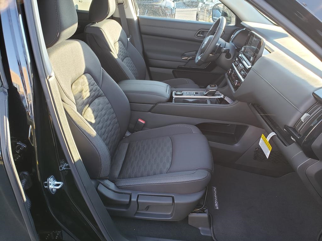 new 2025 Nissan Pathfinder car, priced at $38,206