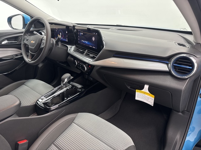 new 2025 Chevrolet Trax car, priced at $23,890
