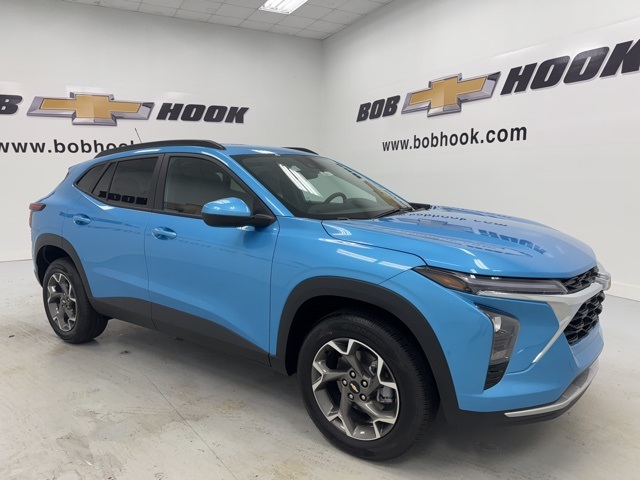 new 2025 Chevrolet Trax car, priced at $23,890