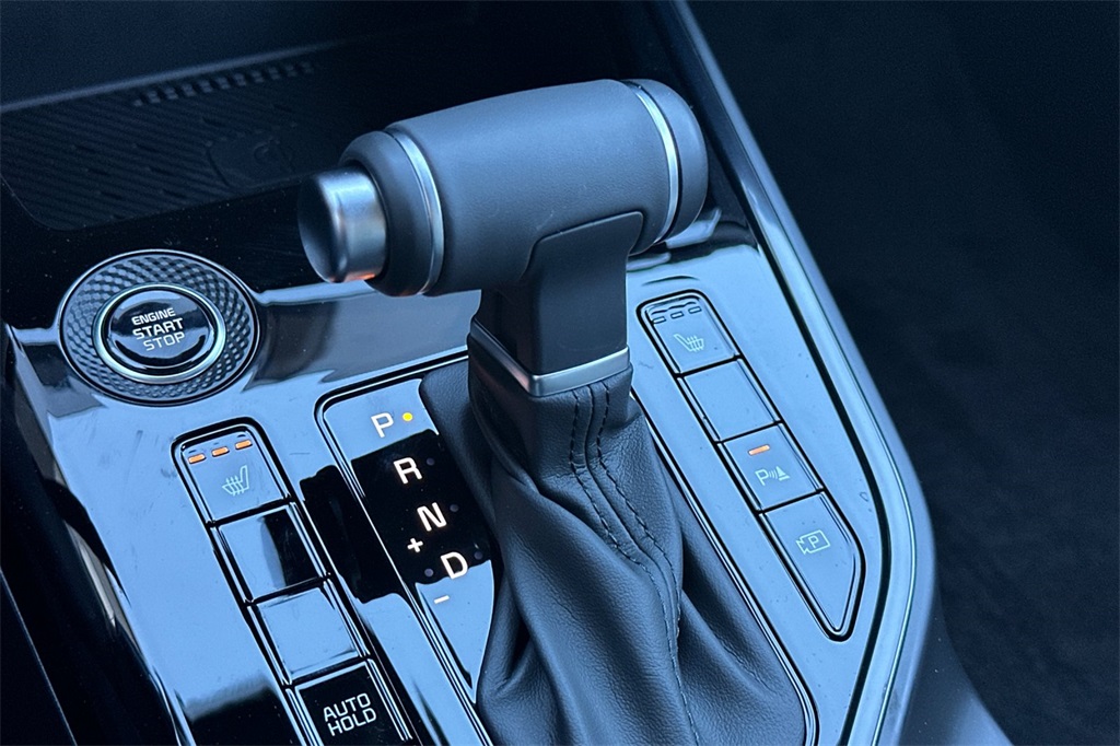 new 2025 Kia Niro car, priced at $31,965