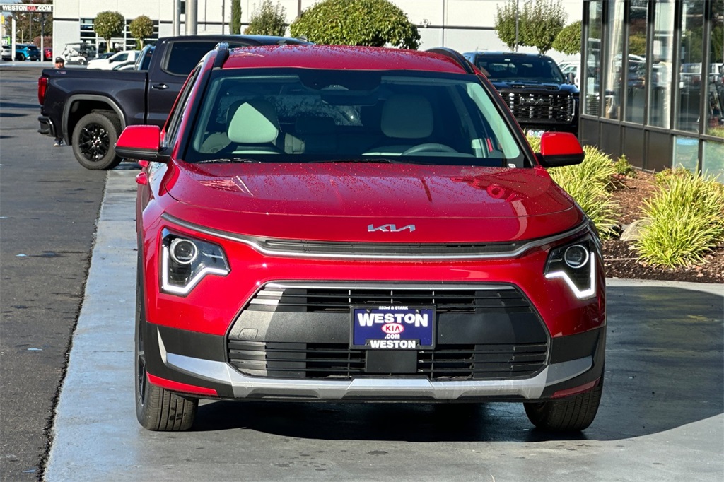 new 2025 Kia Niro car, priced at $31,965