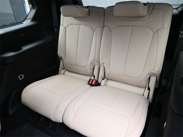 new 2025 Jeep Grand Cherokee L car, priced at $43,151