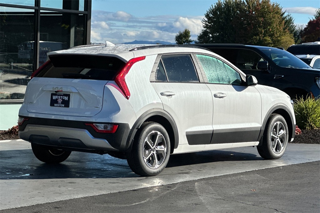 new 2025 Kia Niro car, priced at $31,965