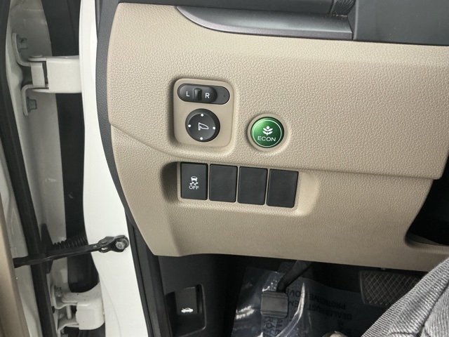 used 2018 Honda Pilot car, priced at $21,595