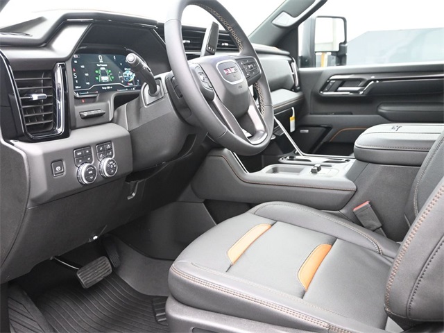 new 2025 GMC Sierra 2500HD car, priced at $89,799