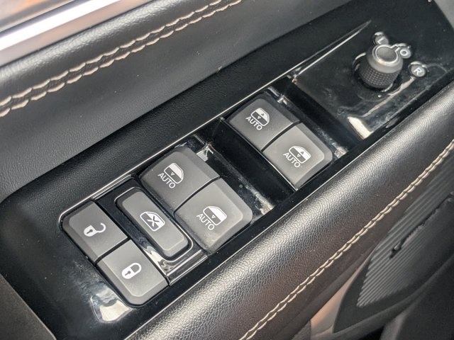 used 2024 Jeep Wagoneer L car, priced at $46,161