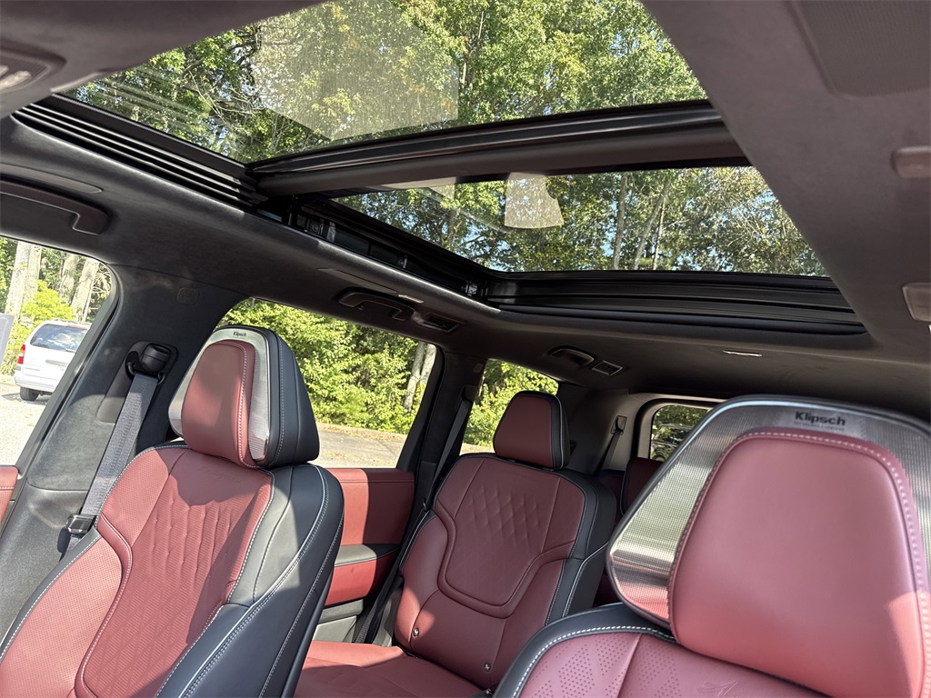 new 2026 INFINITI QX80 car, priced at $116,860