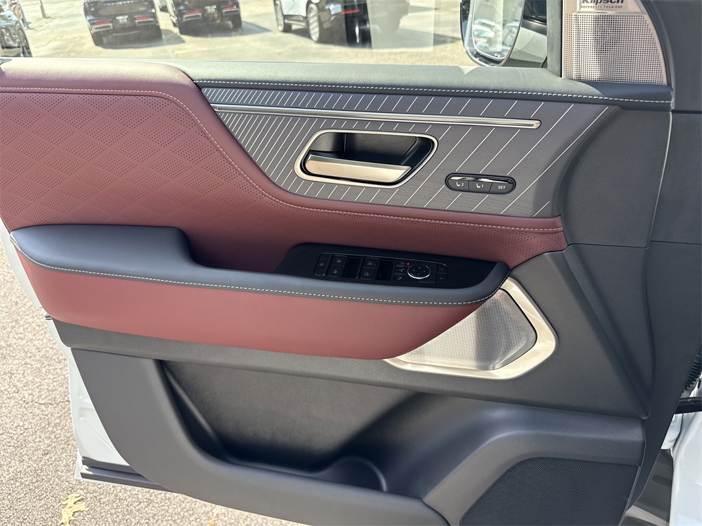 new 2026 INFINITI QX80 car, priced at $116,860
