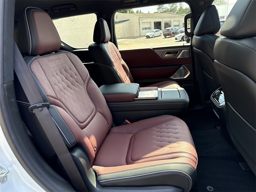 new 2026 INFINITI QX80 car, priced at $116,860