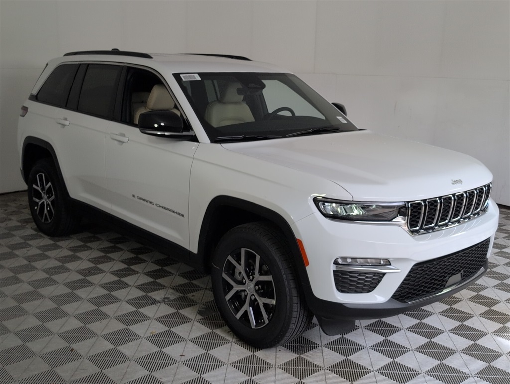 new 2025 Jeep Grand Cherokee car, priced at $35,150