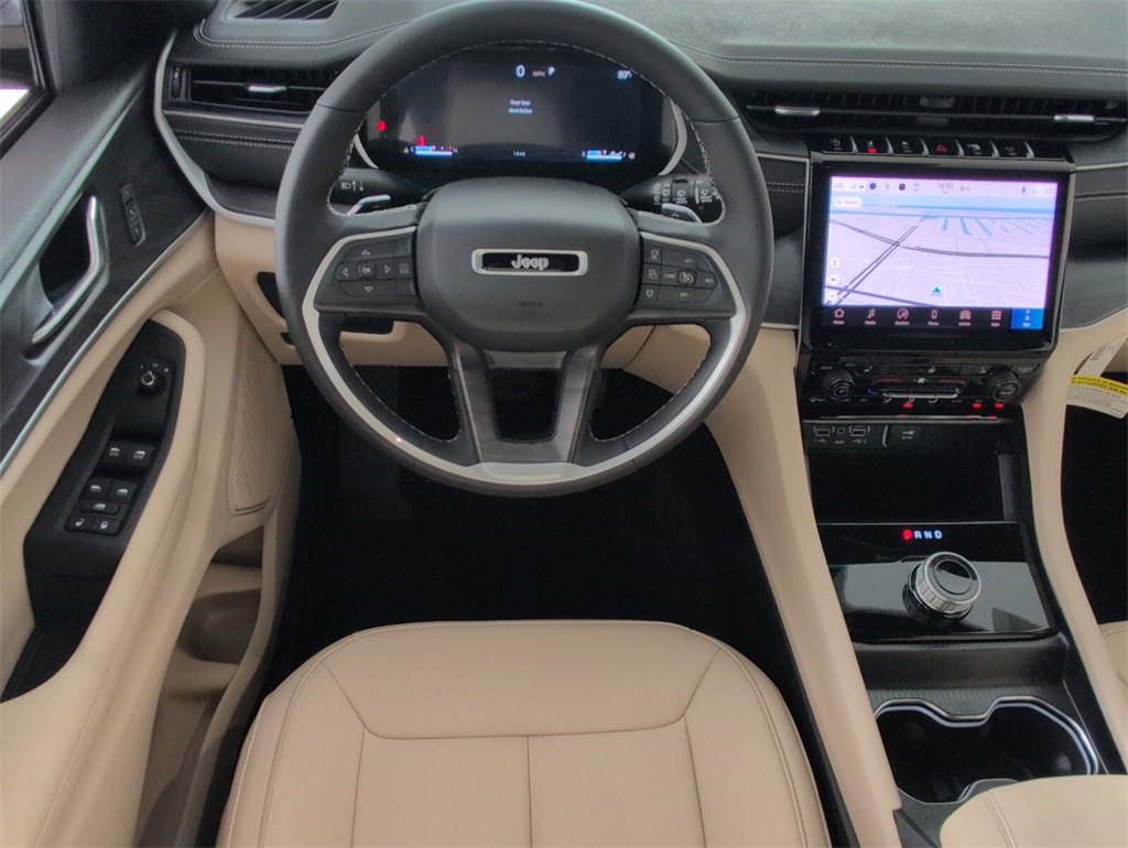 new 2025 Jeep Grand Cherokee car, priced at $35,150