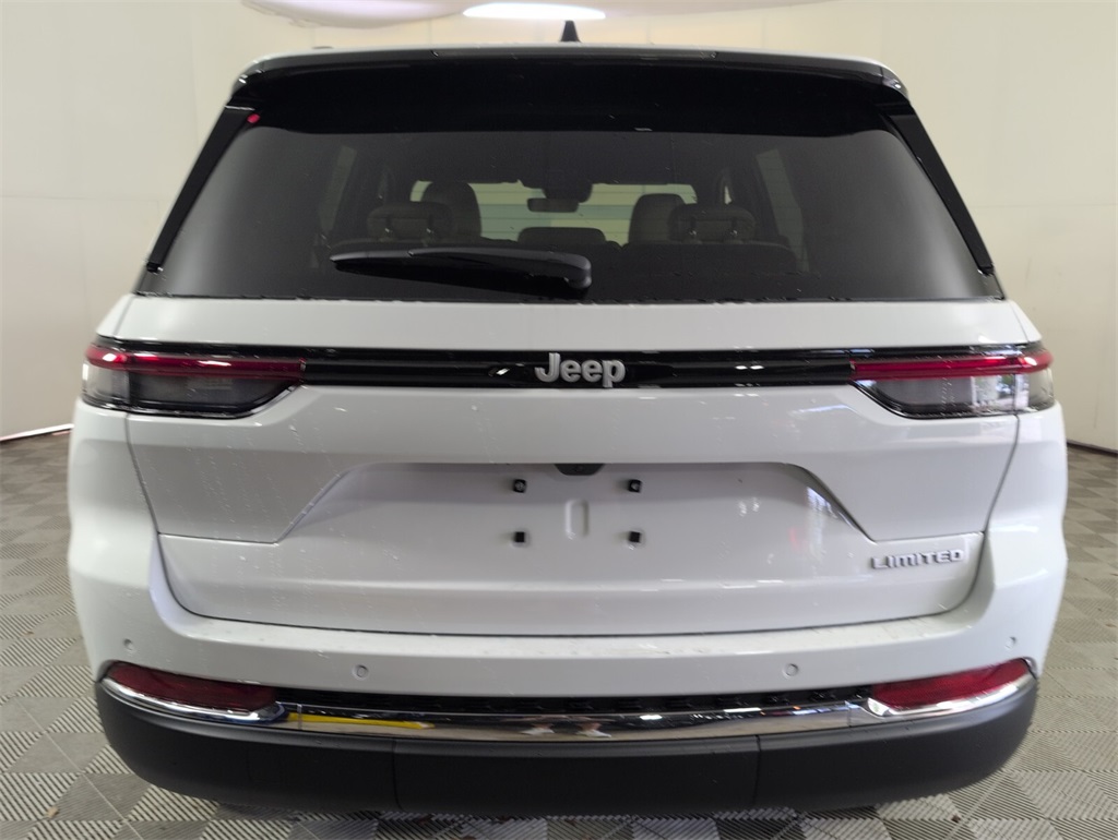new 2025 Jeep Grand Cherokee car, priced at $35,150