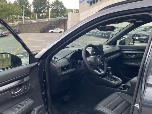 new 2026 Honda CR-V Hybrid car, priced at $39,591