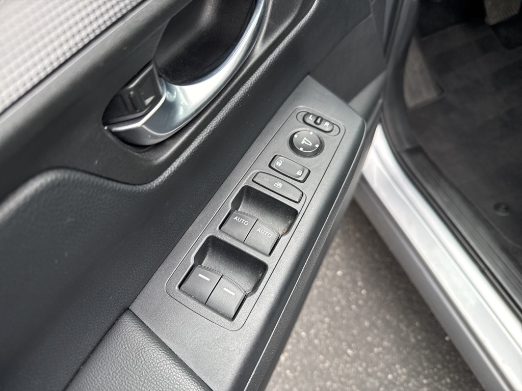 used 2023 Honda CR-V Hybrid car, priced at $28,900
