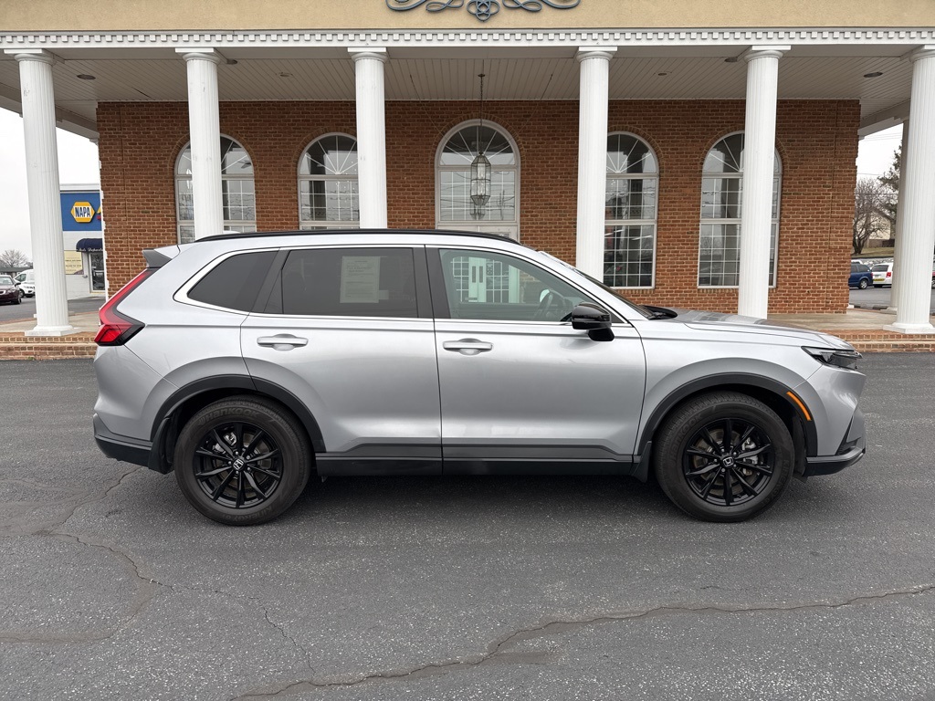 used 2023 Honda CR-V Hybrid car, priced at $28,900