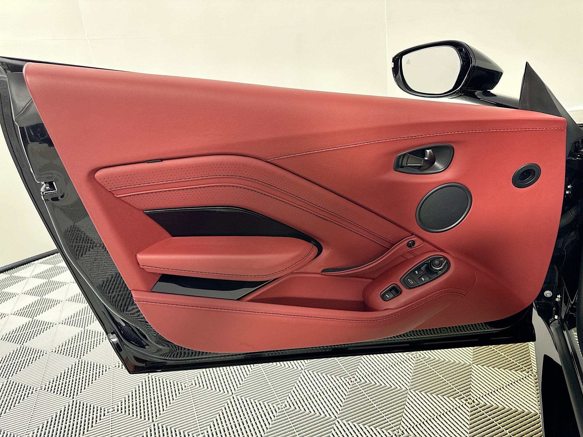 used 2022 Aston Martin Vantage car, priced at $139,998
