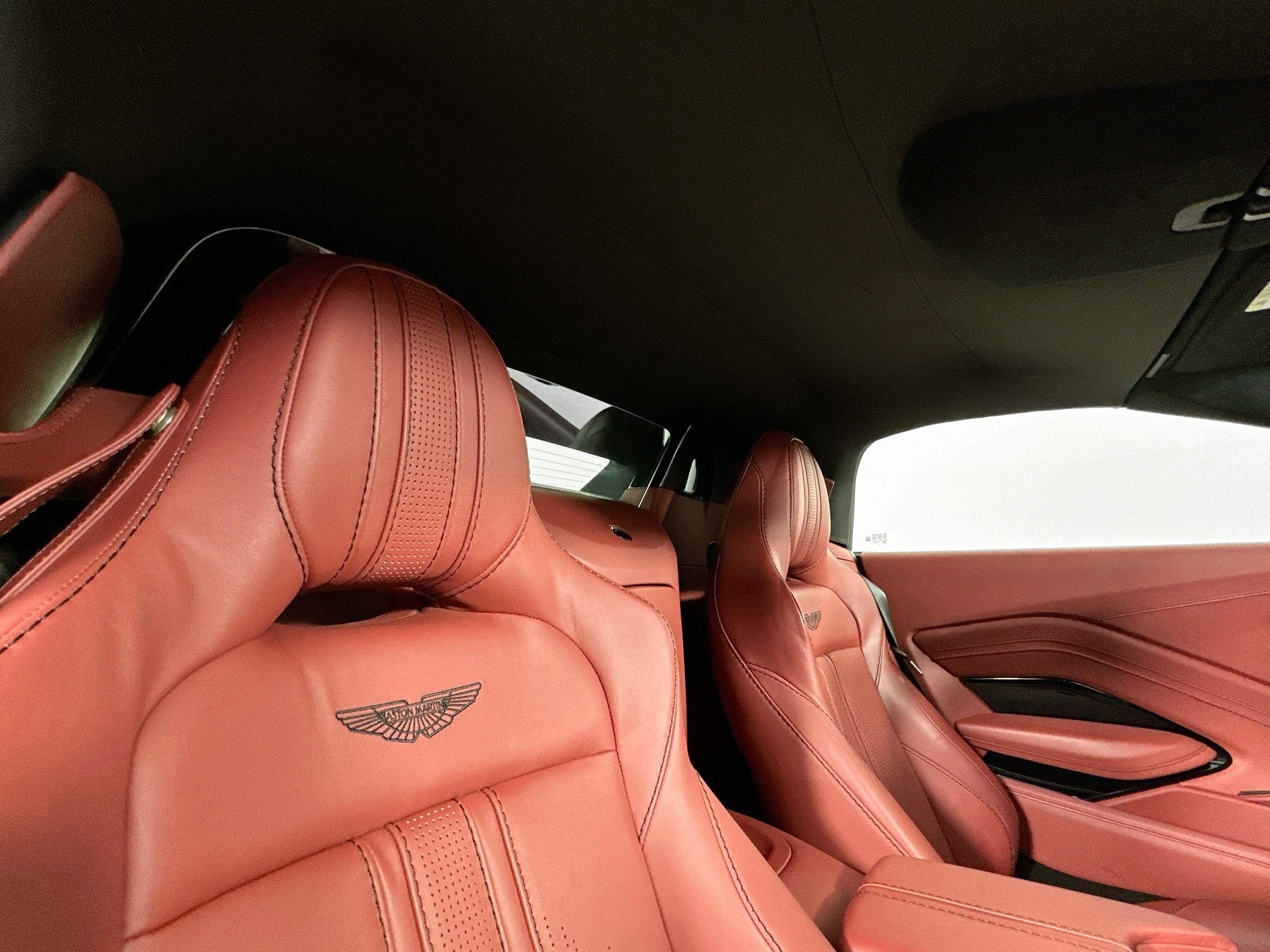 used 2022 Aston Martin Vantage car, priced at $139,998