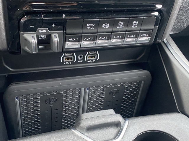 new 2025 Ram 2500 car, priced at $76,741