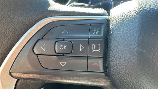 new 2025 Jeep Grand Cherokee car, priced at $47,453