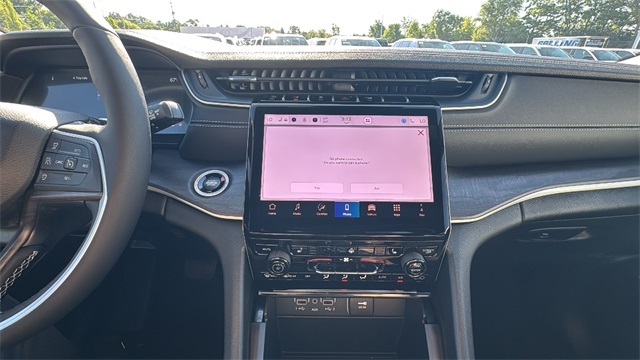 new 2025 Jeep Grand Cherokee car, priced at $47,453