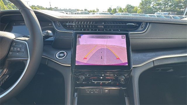 new 2025 Jeep Grand Cherokee car, priced at $47,453
