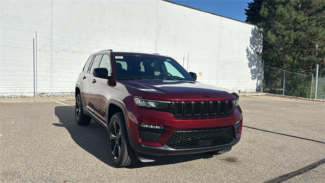 new 2025 Jeep Grand Cherokee car, priced at $47,453